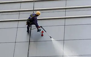 Lavagem de Fachada​